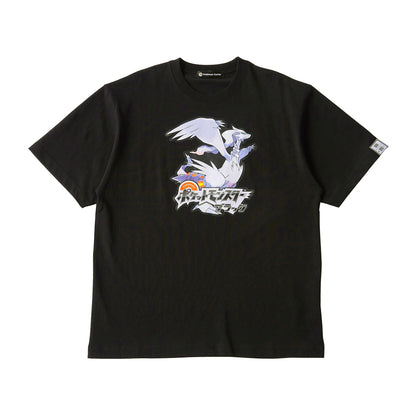 Camiseta Pokémon preta, unissex, tamanho M/G, em embalagem tipo saquinho.